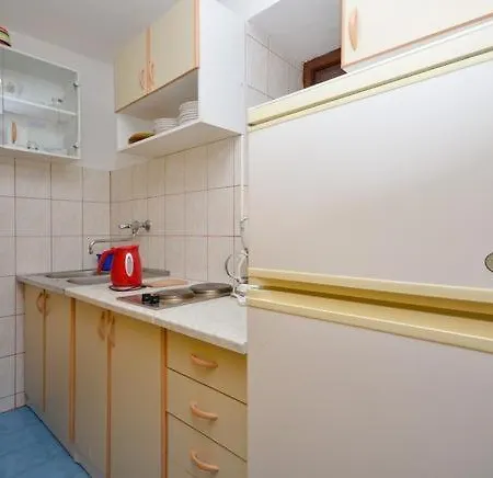 Apartmán With Parking Space Brela, Makarska - 11552