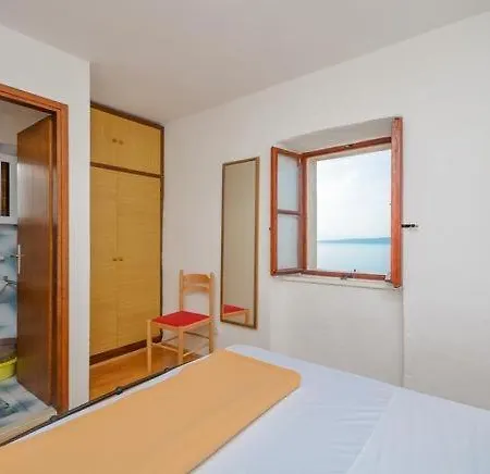 Apartment Apartments With A Parking Space Brela, Makarska - 11552