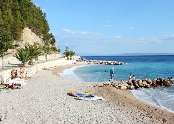Apartman Apartments With Parking Space Brela, Makarska - 11552 Brela
